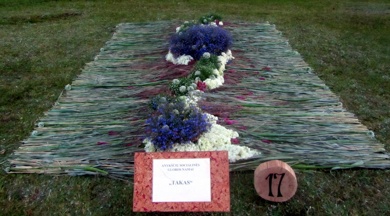 Anykščių socialinės globos namų kūrinys "Takas".